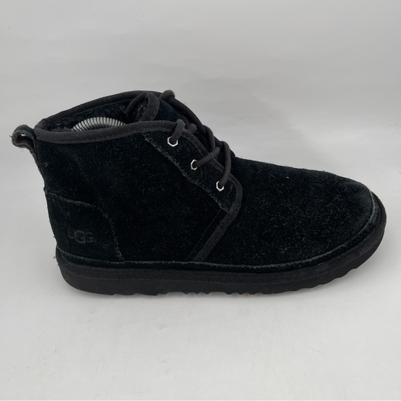 UGG Other - Ugg Unisex Kids Neumel II- SZ 6 -Black Suede‎ Lace-Up Sherpa Lined Chukka Boot